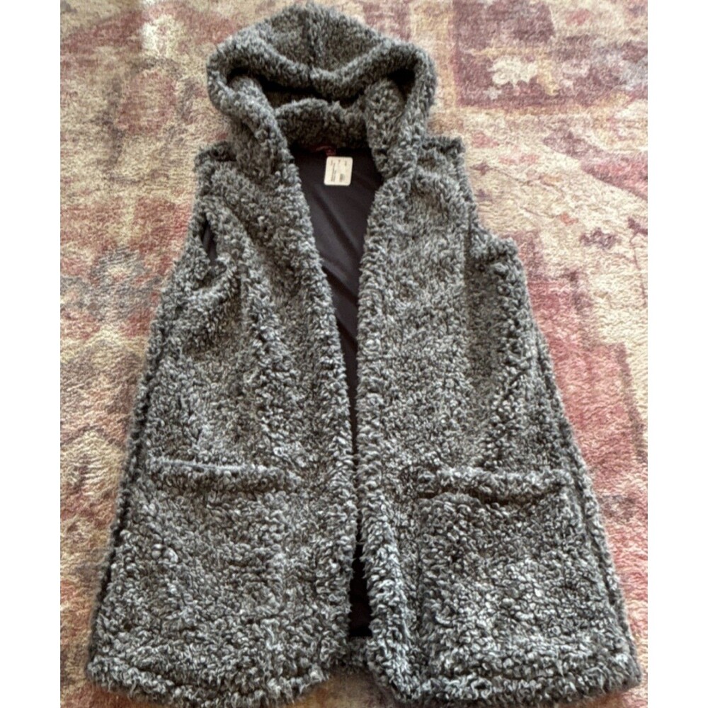 SilverGate Women's Gray Hooded Long Sleeveless Vest with Pockets Size M